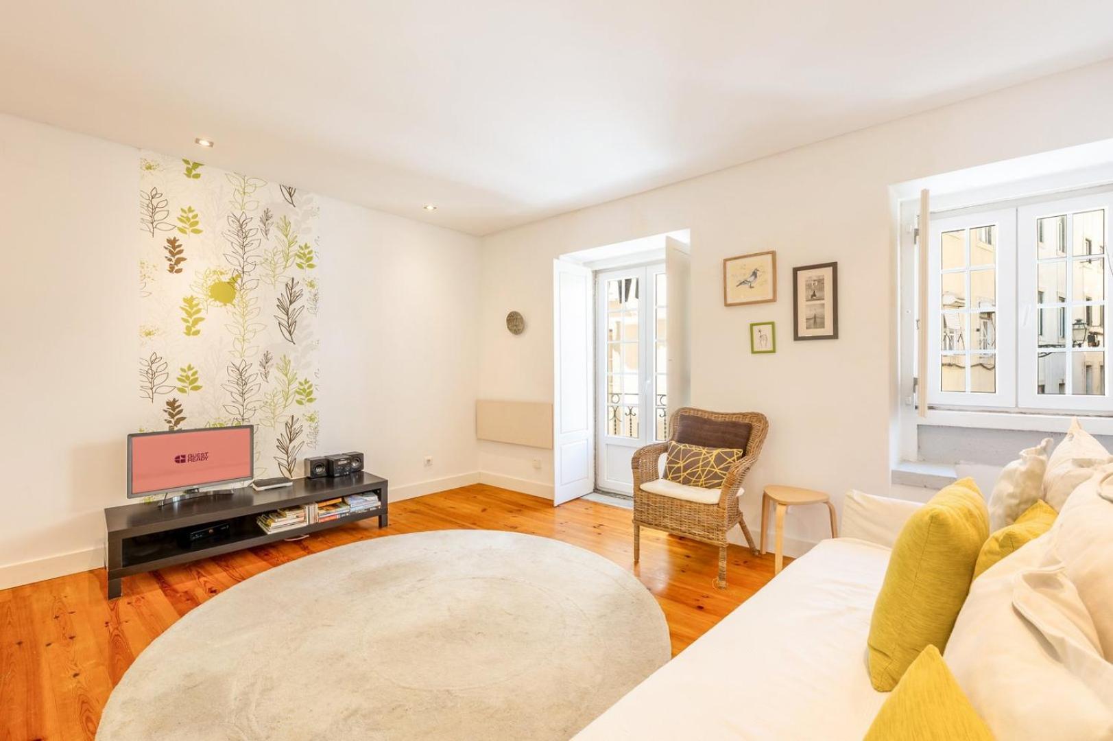 Guestready - Homely Base Near Castle Лиссабон Экстерьер фото